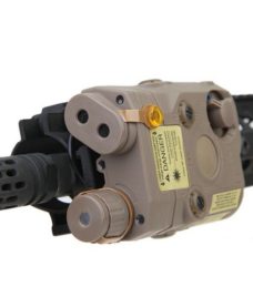 Boitier PEQ 15 Tan Laser et Lampe Tactique Emerson