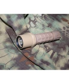 Lampe Tactique G2 Type T6  Tan 500 lumens