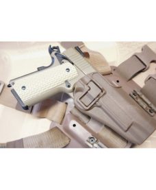 Holster cuisse 1911 tan Airsoft CQC rigide droitier